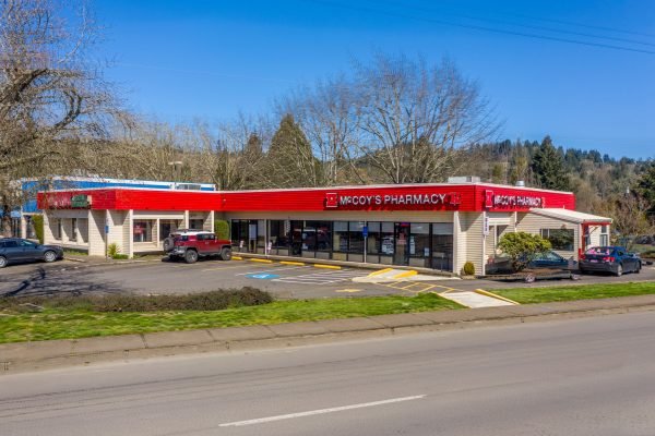 1137-N-Pacific-Hwy-Cottage-Grove-OR-Building-Photo-8-LargeHighDefinition